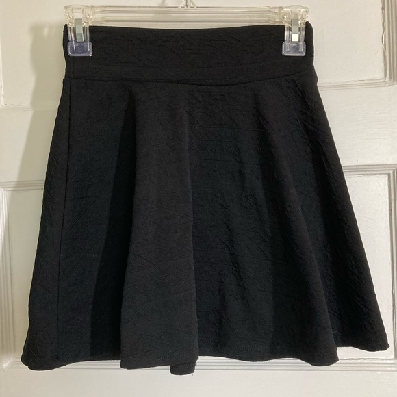 Charlotte Russe Dresses & Skirts - Black skirt